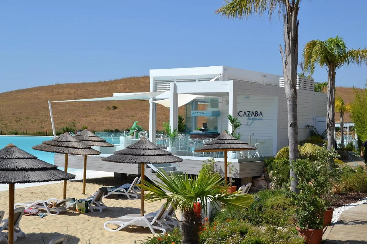 Al-1514 - 3 Bedrooms Apartment Estepona Spain