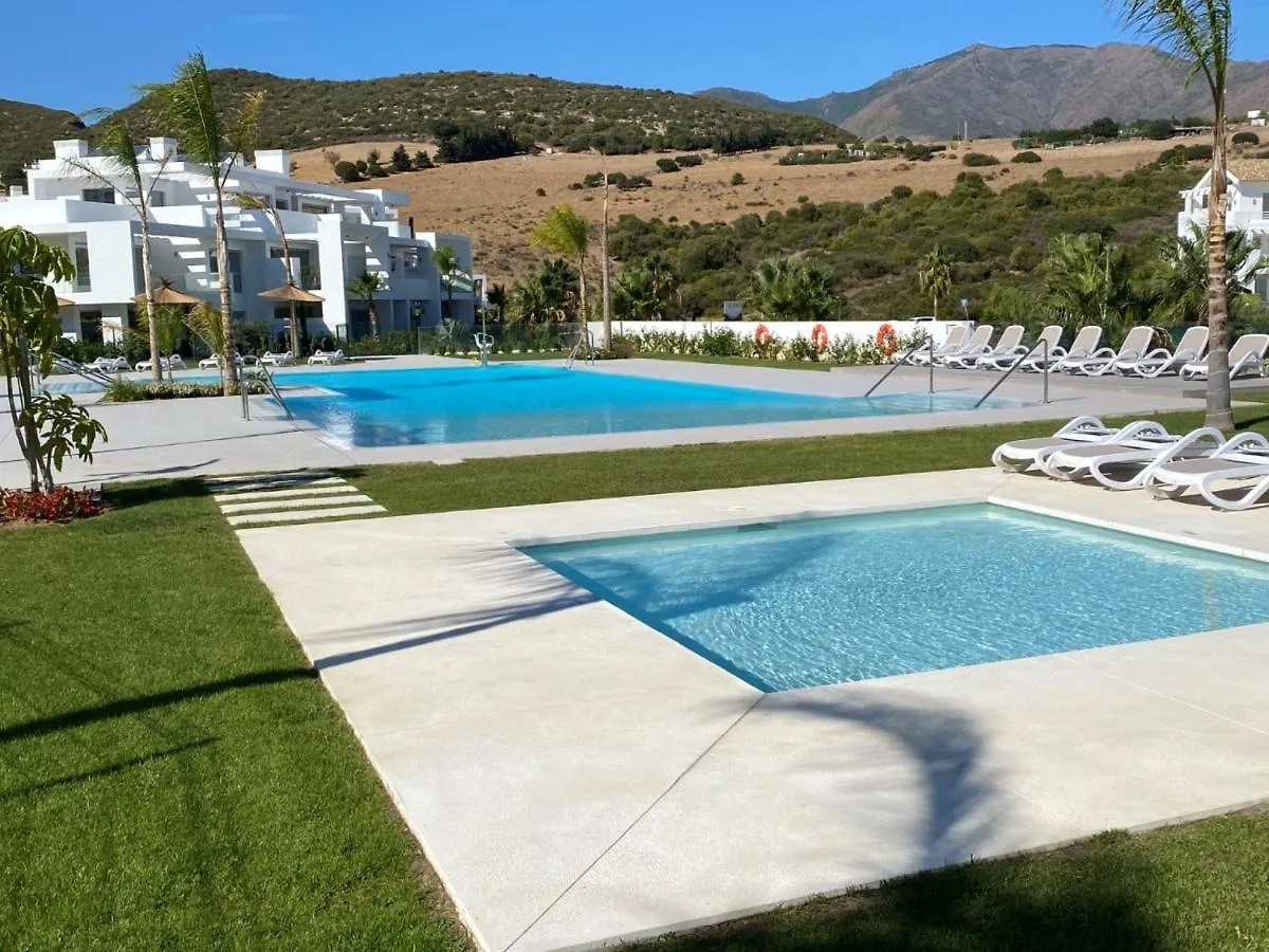 Al-1514 - 3 Bedrooms Apartment Estepona 0*,  Spain